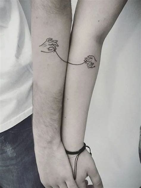 20 idées pour trouver un tatouage de couple en。